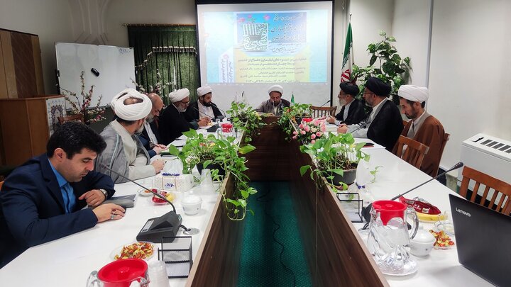 ارائه شیوههای تبلیغی ائمه معصومین(ع) در موضوع غدیر