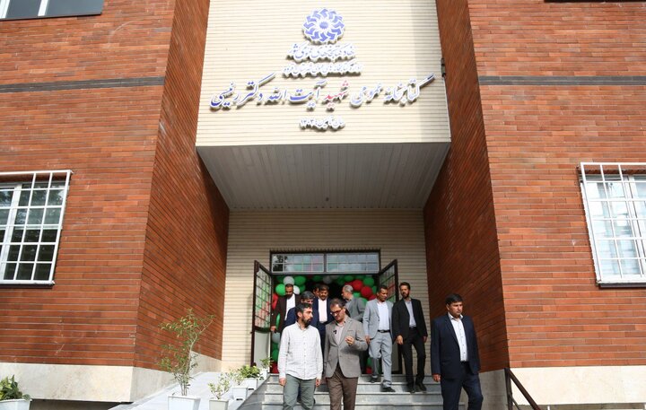 کتابخانه شهید آیتالله رئیسی قروه افتتاح شد