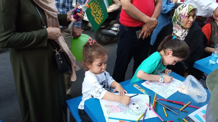 میزبانی ادارهکل کتابخانههای عمومی استان تهران از عاشقان اهل بیت(ع)