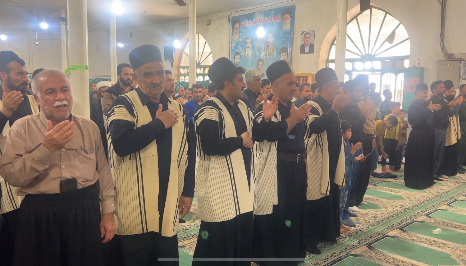 مراسم چهلم شهید رئیسی و همراهانش در شهر شرافت شوشتر برگزار شد