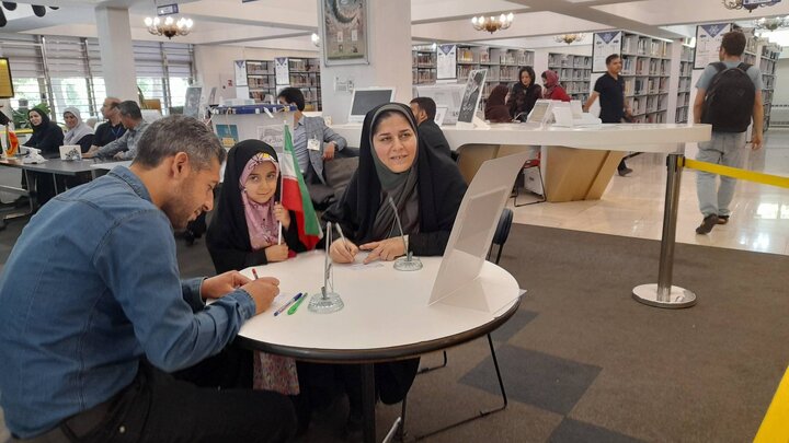 ۲۱ باب کتابخانه عمومی منتخب استان تهران در ۱۱ شهرستان شعبه اخذ رأی شد