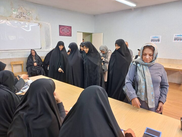 ۲۱ باب کتابخانه عمومی منتخب استان تهران در ۱۱ شهرستان شعبه اخذ رأی شد