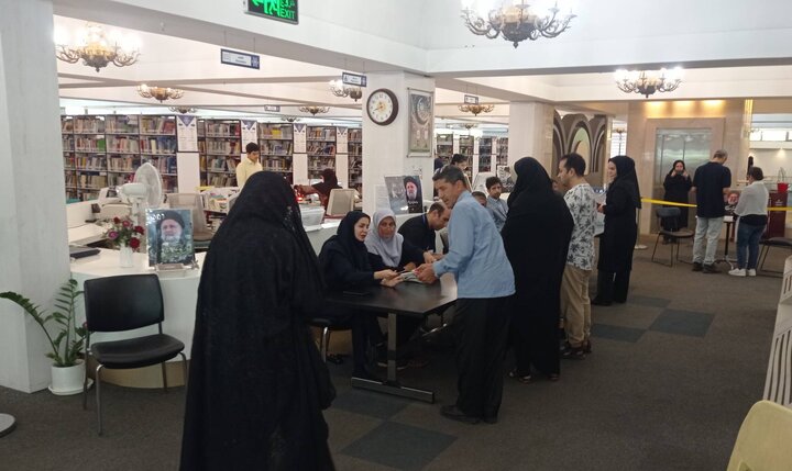 ۲۱ باب کتابخانه عمومی منتخب استان تهران در ۱۱ شهرستان شعبه اخذ رأی شد