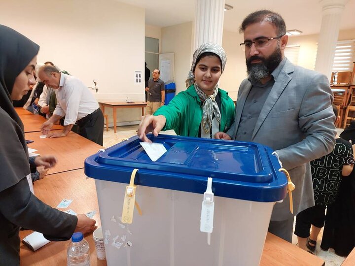 ۲۱ باب کتابخانه عمومی منتخب استان تهران در ۱۱ شهرستان شعبه اخذ رأی شد