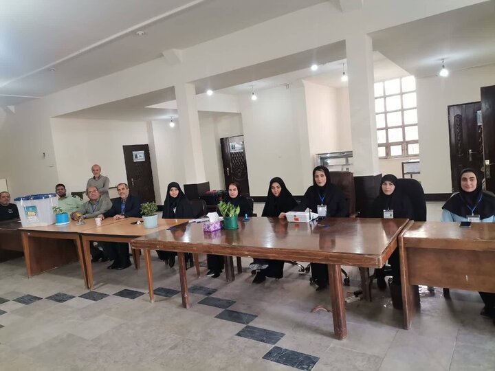 ۲۱ باب کتابخانه عمومی منتخب استان تهران در ۱۱ شهرستان شعبه اخذ رأی شد