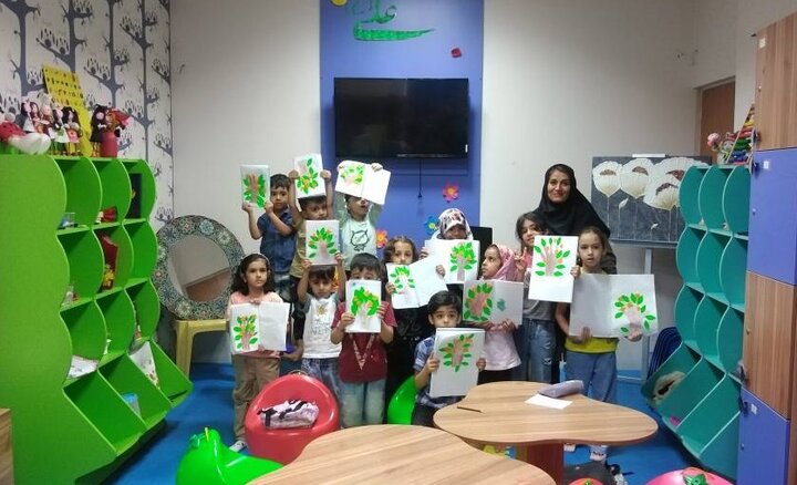 گرامیداشت عید غدیر در کتابخانههای عمومی استان فارس