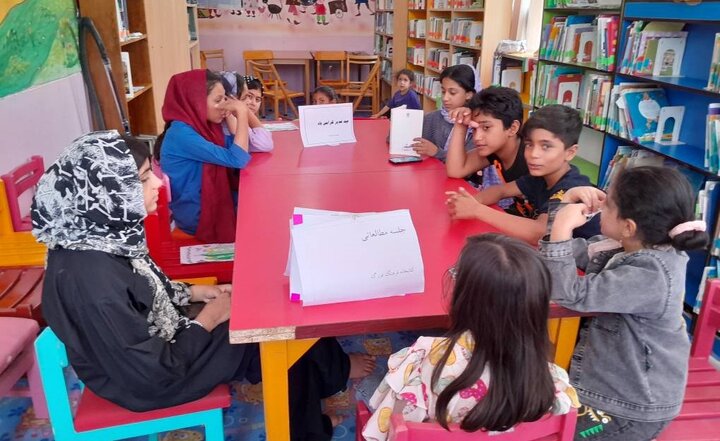 گرامیداشت عید غدیر در کتابخانههای عمومی استان فارس