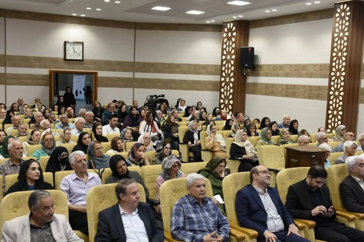 لازمه توسعه فرهنگی تلفیق بین نسلها است