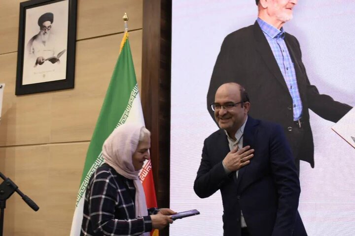 لازمه توسعه فرهنگی تلفیق بین نسلها است