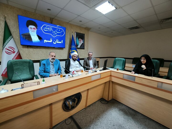 دیدار مدیرکل کتابخانه‌های عمومی قم با مدیرکل کمیته امداد امام خمینی(ره) استان