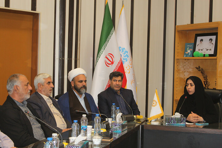 آیین رونمایی از کتاب «خاطرات ماندگار» در کتابخانه مرکزی ایلام برگزار شد