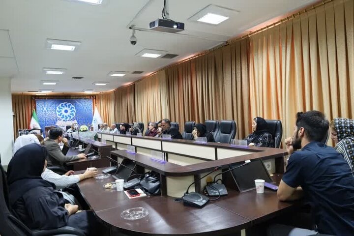 محفل شعرخوانی «یاد یاران» در آذربایجانغربی برگزار شد