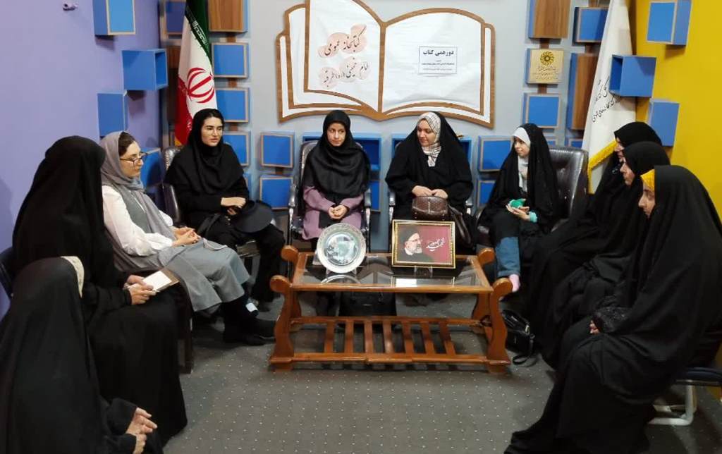 برنامهها و فعالیتهای متنوع فرهنگی در کتابخانههای عمومی خراسان رضوی برگزار شد