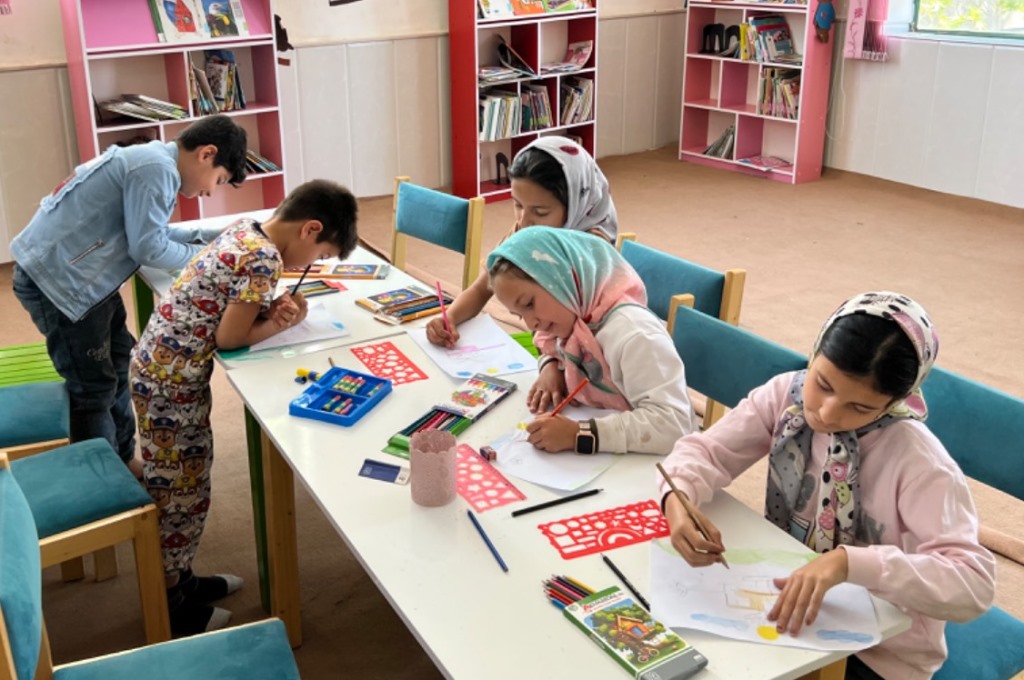 اجرای پویش «یادبود شهید خدمت» در کتابخانههای عمومی منتخب خراسان رضوی