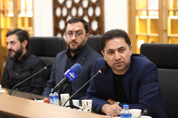 دولت موظف به فراهمسازی زمینههای تغییر نظام فرهنگی متناسب با اولویتها، نظام ارزشی و هنجاری است