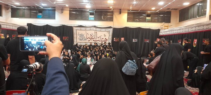 اجرای برنامههای متنوع فرهنگی در حسینیه بچههای بهشت در دهه اول ماه محرم