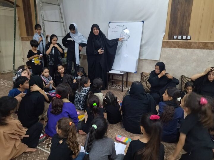 «منبر کتاب» محور فعالیتهای کودکان حسینی در شهرستان لامرد شد