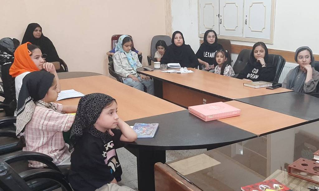 برنامههای فرهنگی ویژه کودکان و نوجوانان در کتابخانههای عمومی خراسان رضوی برگزار شد