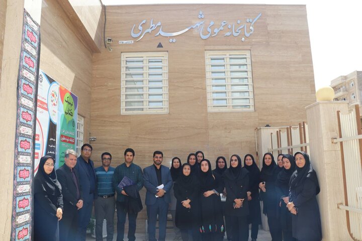 کتابخانهها به عنوان مراکزی پویا و فعال، نقش بسزایی در رشد فرهنگ جامعه دارند