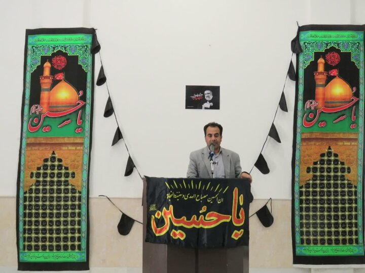 جامعه اسلامی، جامعه پیرو ولایت و تکلیفمدار