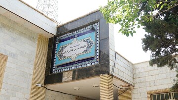 بازدید دبیرکل نهاد از کتابخانه عمومی فاضلین نراقی شهرستان دلیجان