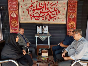 بازدید مسئولین از موکب «کتابخانه حسینی»  اداره کل کتابخانه های عمومی آذربایجان غربی