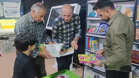 آغاز به کار موکب کتابخوانی اداره کل کتابخانههای عمومی کردستان در مرز باشماق