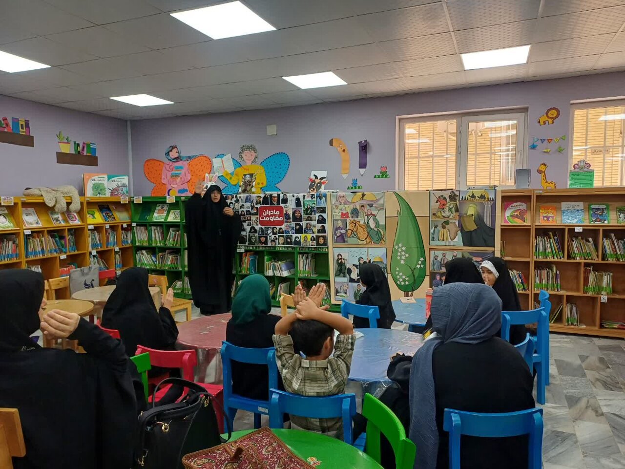 ویژه برنامه پرده‌خوانی با محوریت «بانوان تاثیرگذار مقاومت اسلامی» برگزار شد