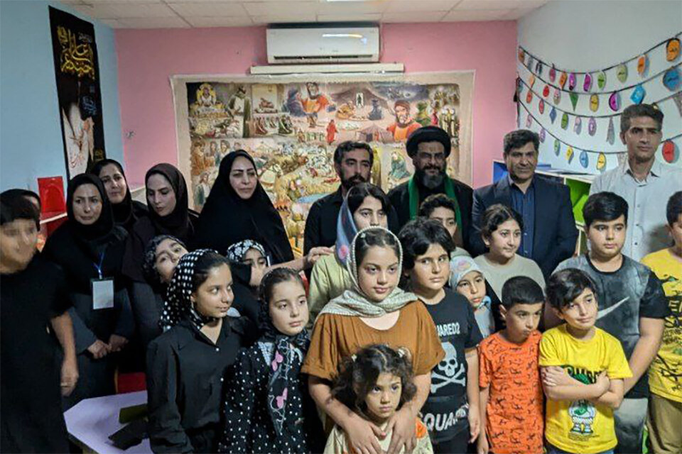 بازدید دبیرکل نهاد از موکبهای فرهنگی کتابخانههای عمومی در مرزها