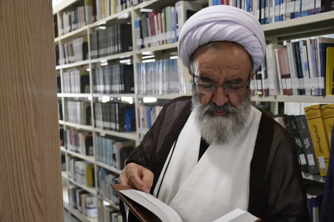 توسعه و تجهیز کتابخانه‌ها گامی بلند در راستای توسعه فرهنگی و اجتماعی جامعه است