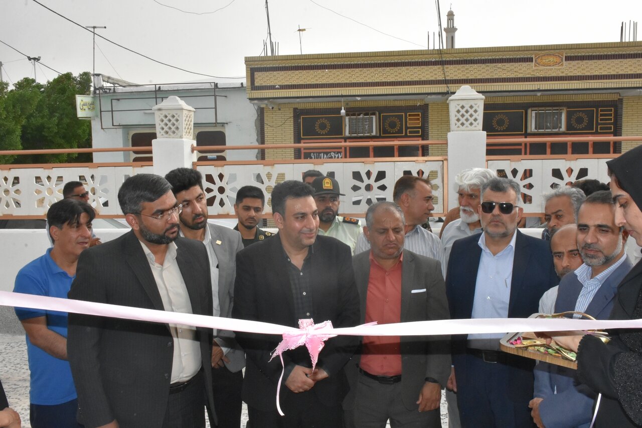 کتابخانه عمومی معرفت عمادشهر لارستان بازگشایی شد