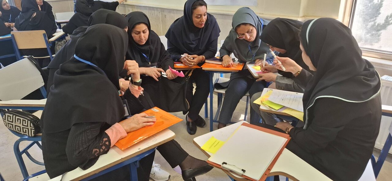 از تجربه اشتراک دانش با کتابداران داخلی و خارجی تا آموزش طراحی خدمات کسبوکار