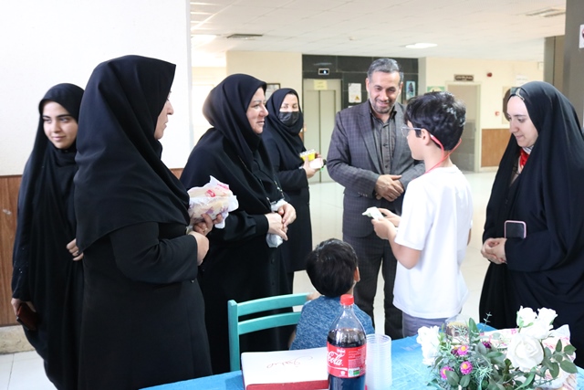 پایان کلاس تابستانه هوش مالی با برپایی غرفههای فروشگاهی توسط کودکان