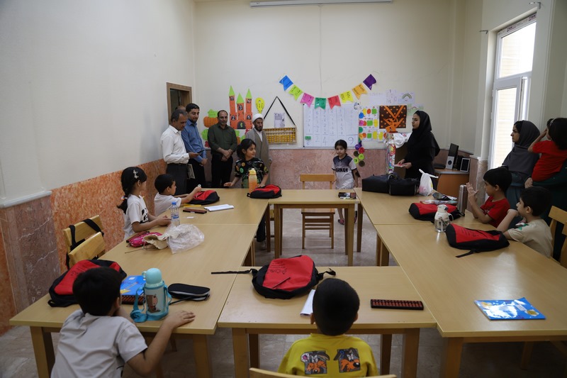 بازدید مدیرکل توسعه کتابخانههای کشور از کتابخانههای عمومی استان بوشهر