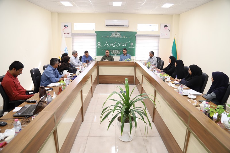 بازدید مدیرکل توسعه کتابخانههای کشور از کتابخانههای عمومی استان بوشهر