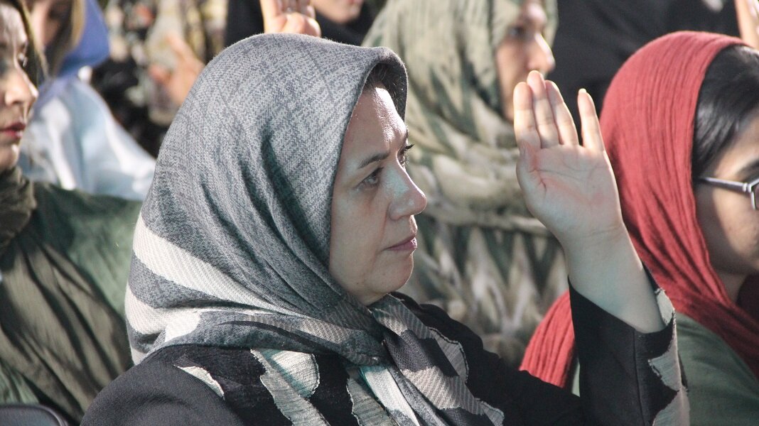 نقش پررنگ پایگاه اجتماعی کتابخانه عمومی در معرفی و رونق کسبوکارهای کوچک