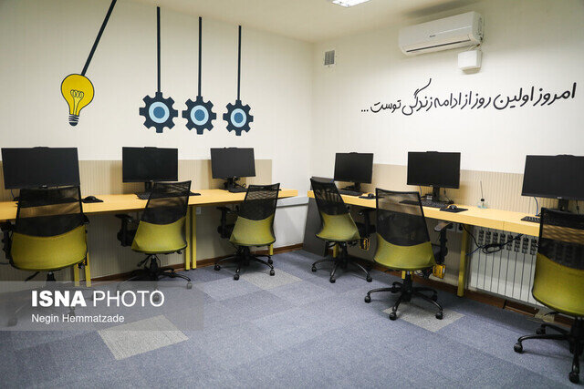 نخستین کتابخانه بدون کتاب ایران!