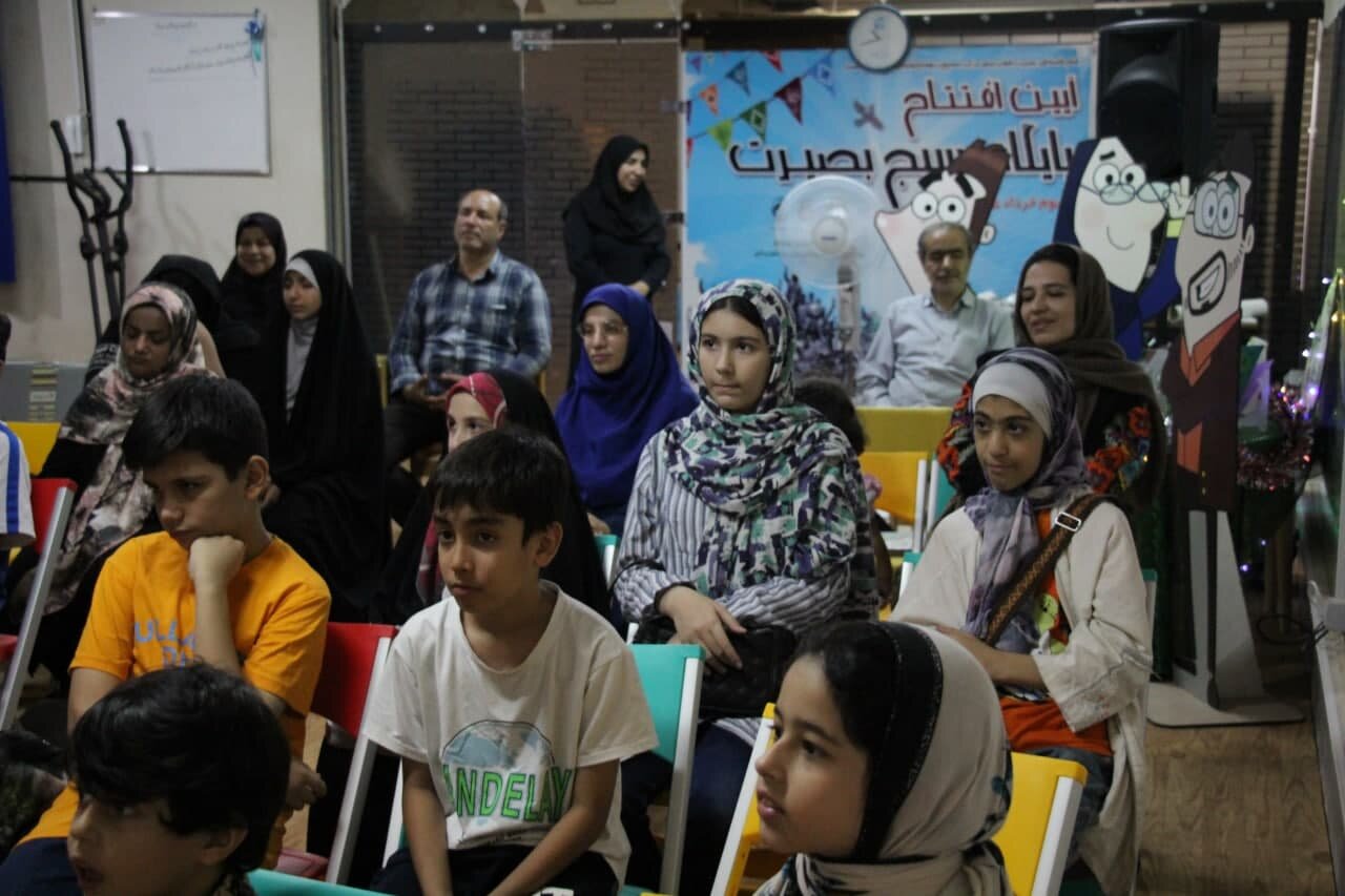 ویژهبرنامه جشنواره کتابخوانی رضوی در کتابخانه استاد دهگان اراک برگزار شد