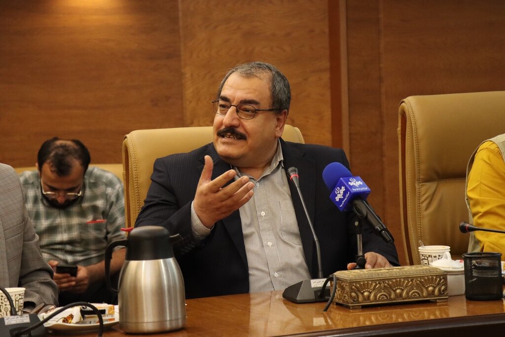 امروز نیازمند بررسی جریانشناسانه سیر ادبیات دینی هستیم