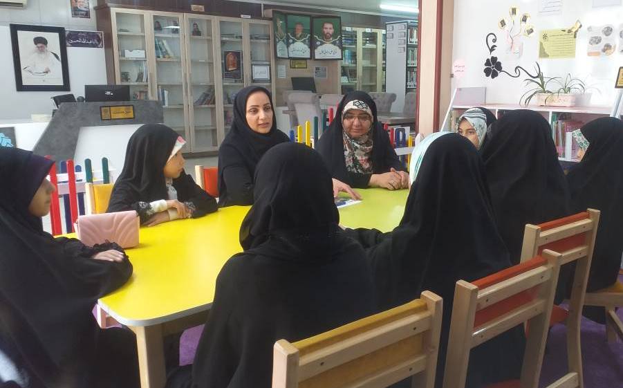 نشستهای جمعخوانی و کتابخوانی ویژه کودکان و نوجوانان در خراسان رضوی برگزار شد