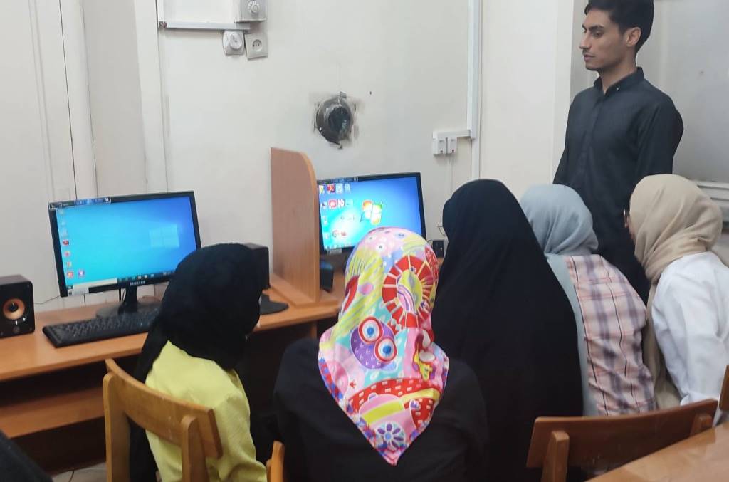 کارگاههای متنوع آموزشی به میزبانی کتابخانههای عمومی خراسان رضوی برگزار شد