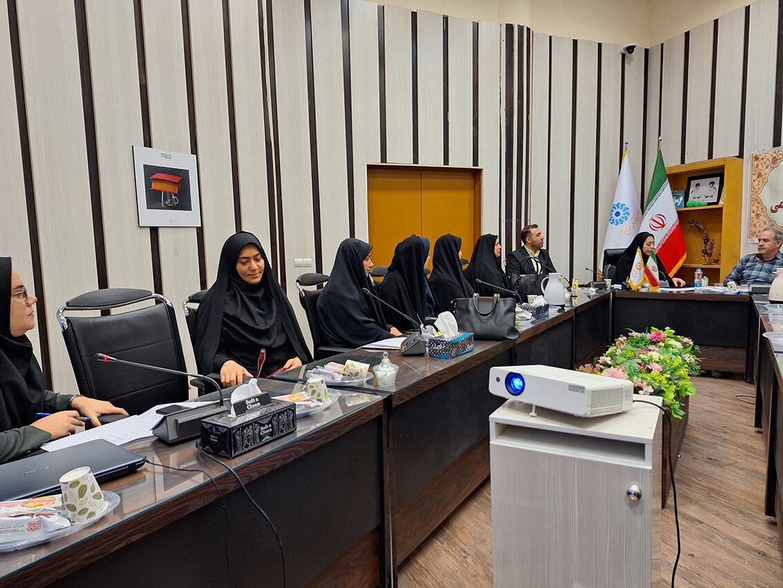 دوره آموزشی «شیوههای جذب مشارکت های مردمی» در ایلام برگزار شد