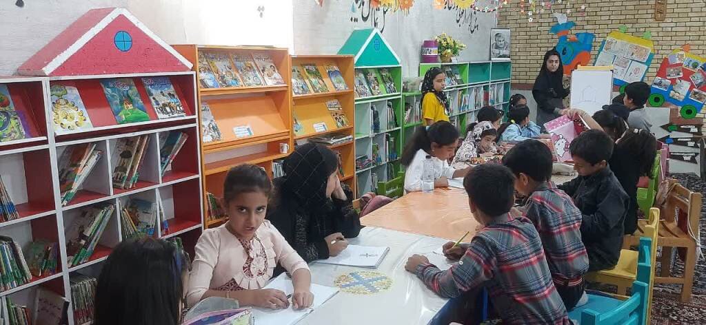 برگزاری سه هزار و صد برنامه ویژه اوقات فراغت در کتابخانههای عمومی کرمان