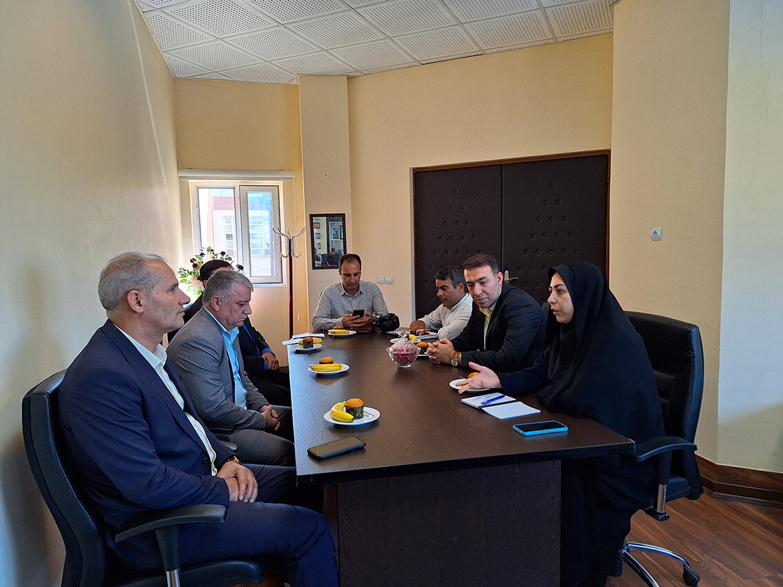 دیدار مدیرانکل کتابخانههای عمومی و زندانهای استان ایلام