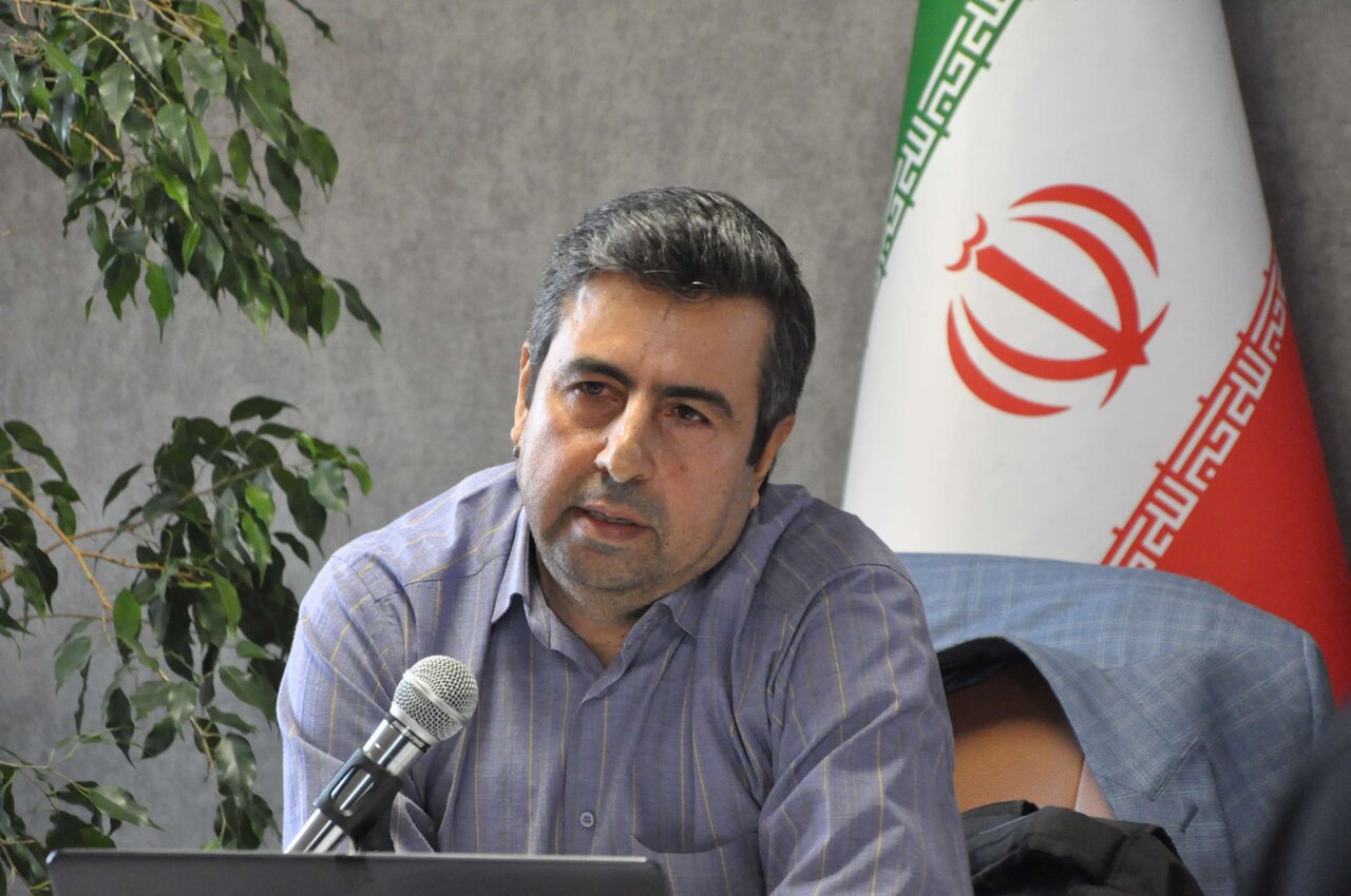 نشست علمی «بررسی جریانها و رویکردهای عمده ادبیات داستانی جنگ» برگزار شد