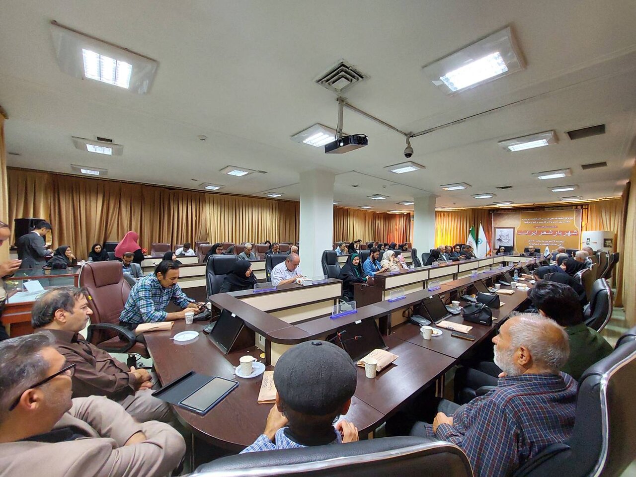 منظومه «حیدربابا»، آیینه تمامنمای هویت ایرانی به زبان آذری