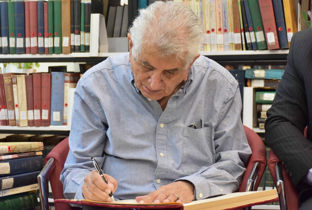 اقدامات جدید کتابخانههای عمومی ایران امیدوارکننده است