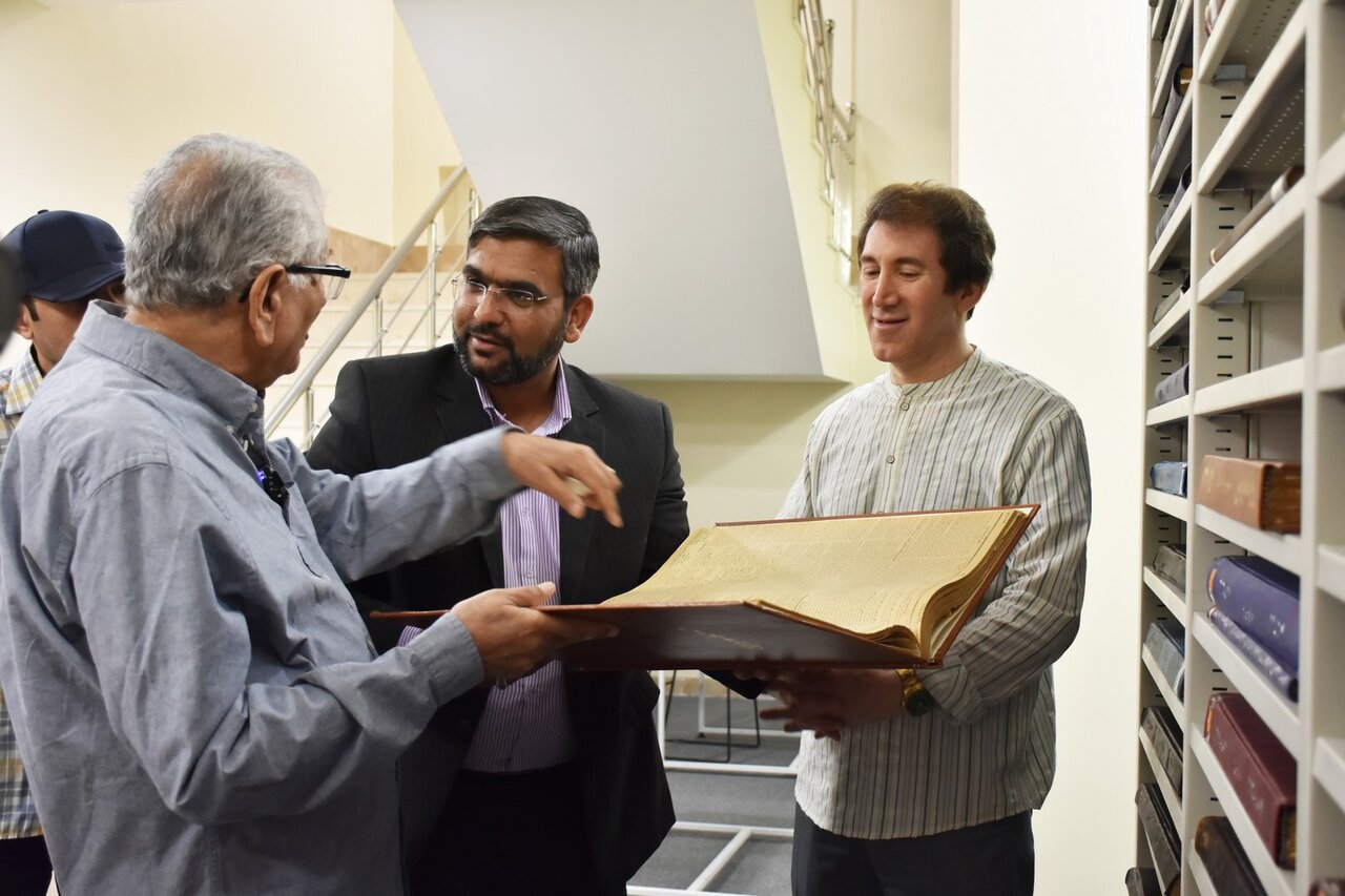 اقدامات جدید کتابخانههای عمومی ایران امیدوارکننده است