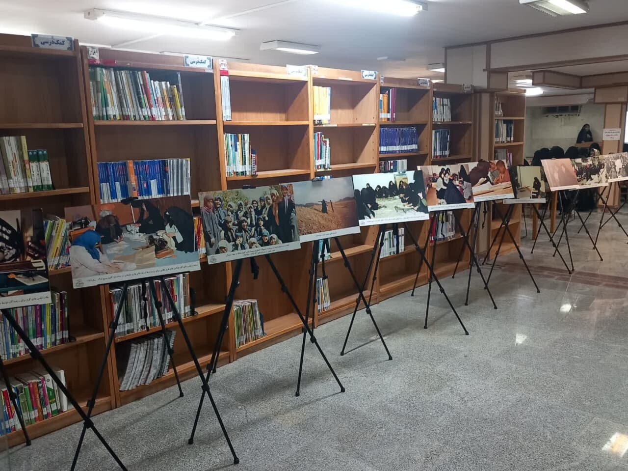 محفل خاطرهگویی «بانوان سرزمین من» در اراک برگزار شد