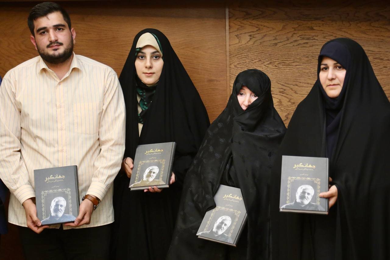 جهانگیر خسروشاهی؛ نویسندهای چون رود جاری و چون چشمهای زلال